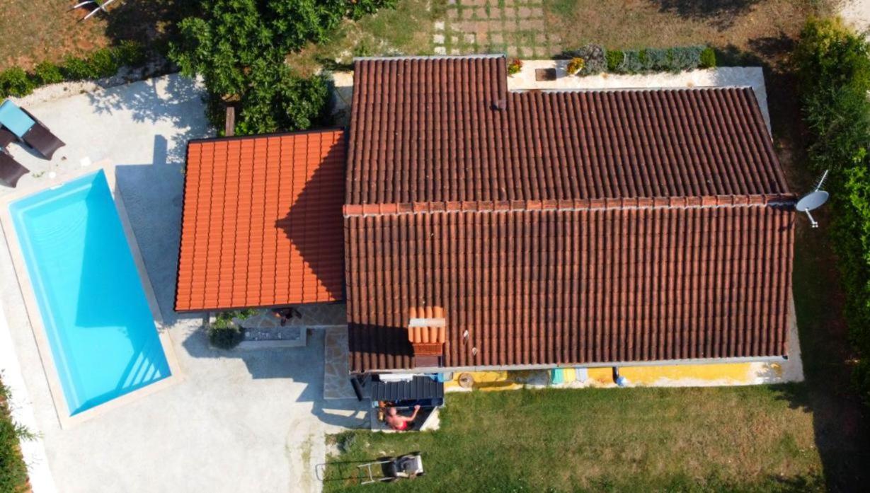 Rustic House With Private Swimming Pool Pula